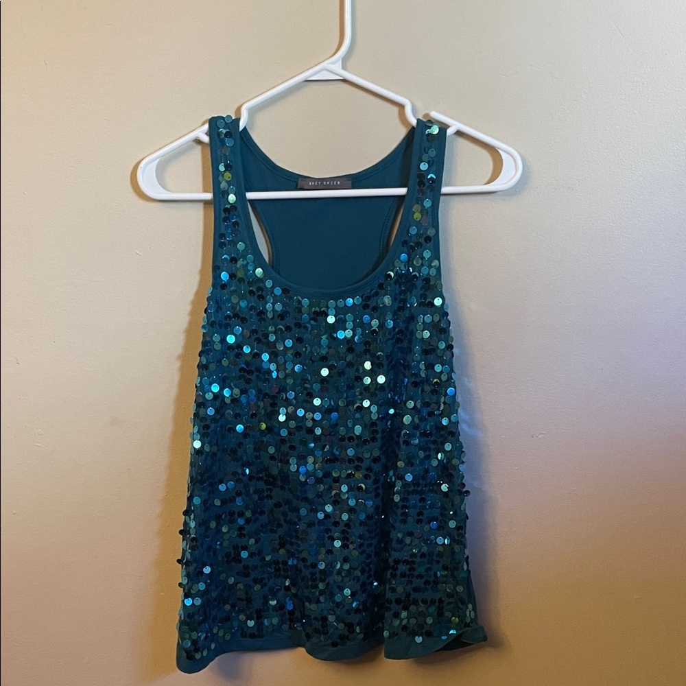 Suzy Shier Blue Sequin Tank Top (Bin C)​